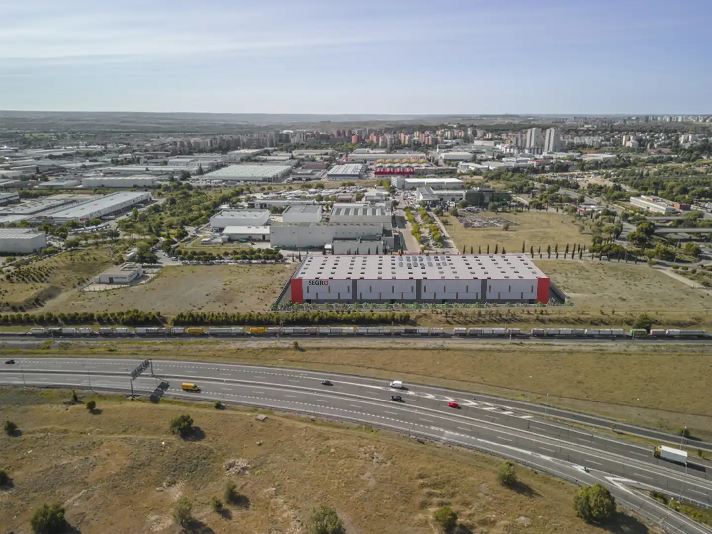 Industrial building with lift to rent in Avenida de Portugal 9, imagen 2