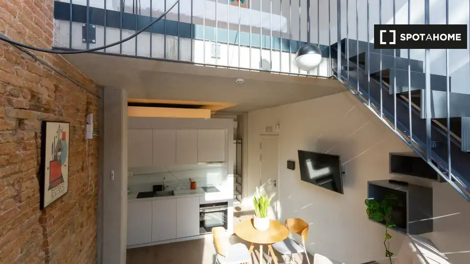Flat with terrace to rent in Eixample, imagen 5