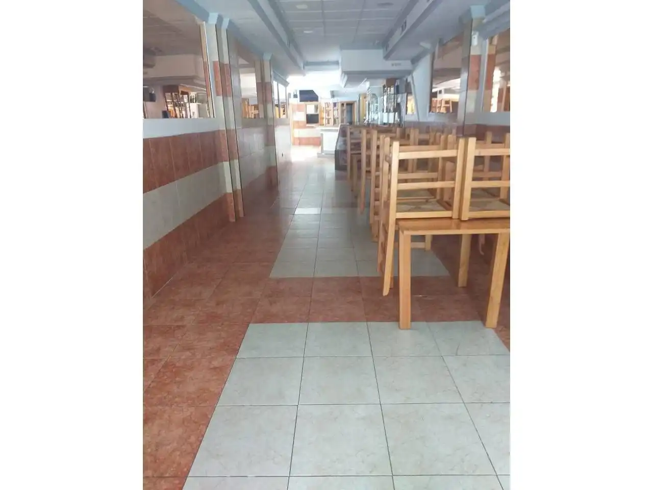 Local comercial en venda a San Pablo