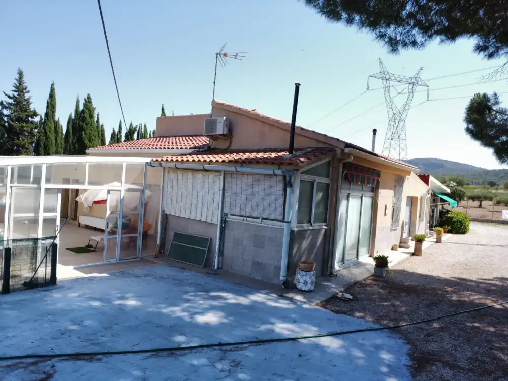 Vista exterior de Pis en venda en Monóvar  / Monòver amb Aire condicionat