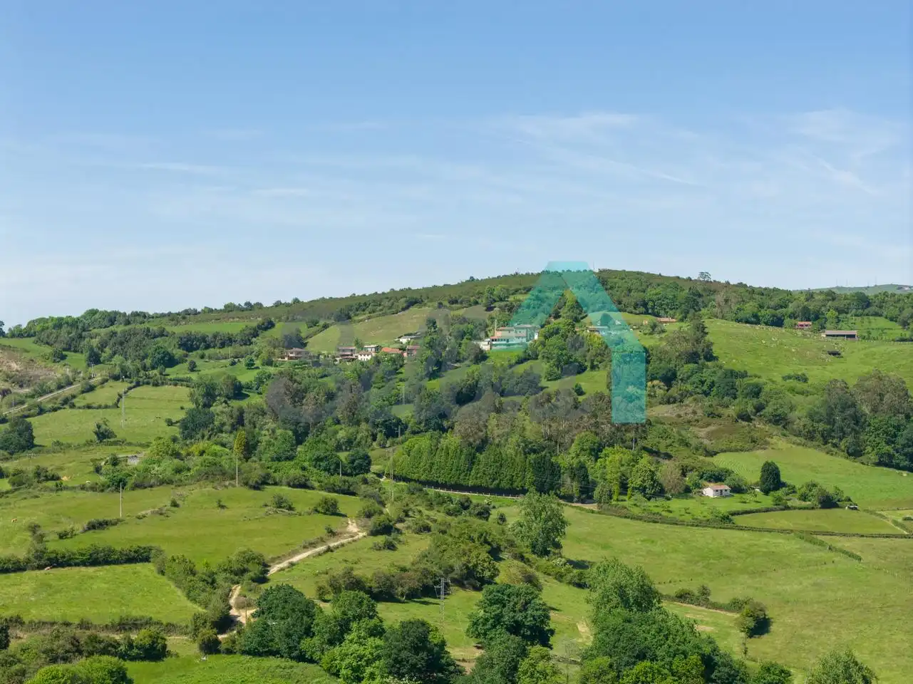 Casa o xalet en venda en Siero amb Calefacció, Jardí privat i Terrassa