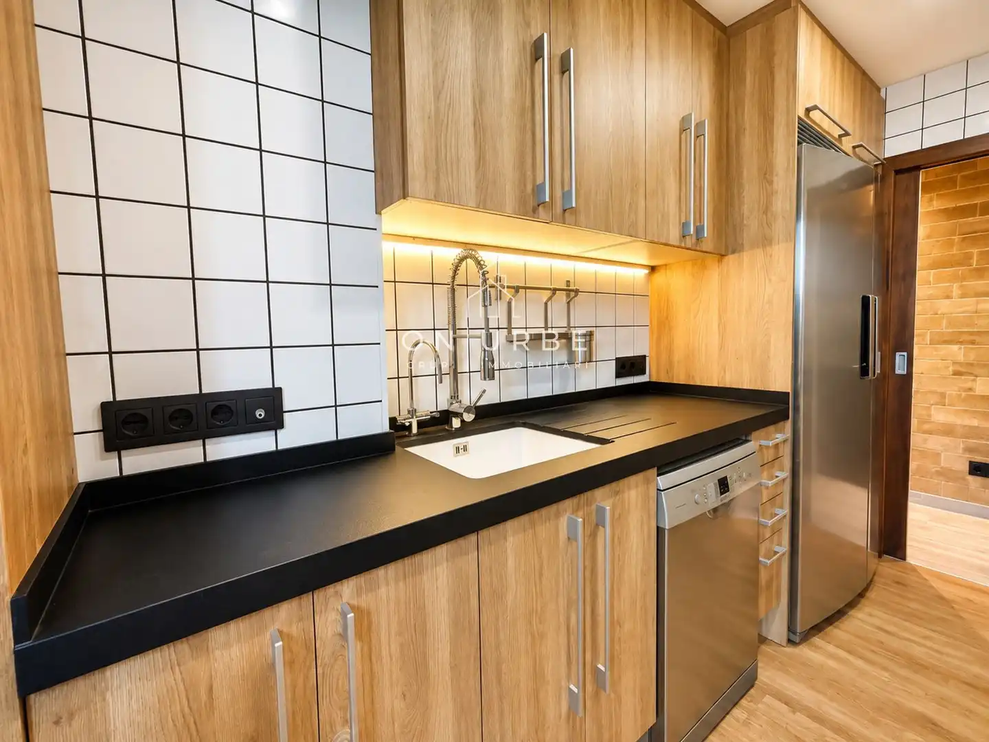 Piso con terraza en venta en Joan de Borbo Comte Barce, imagen 22