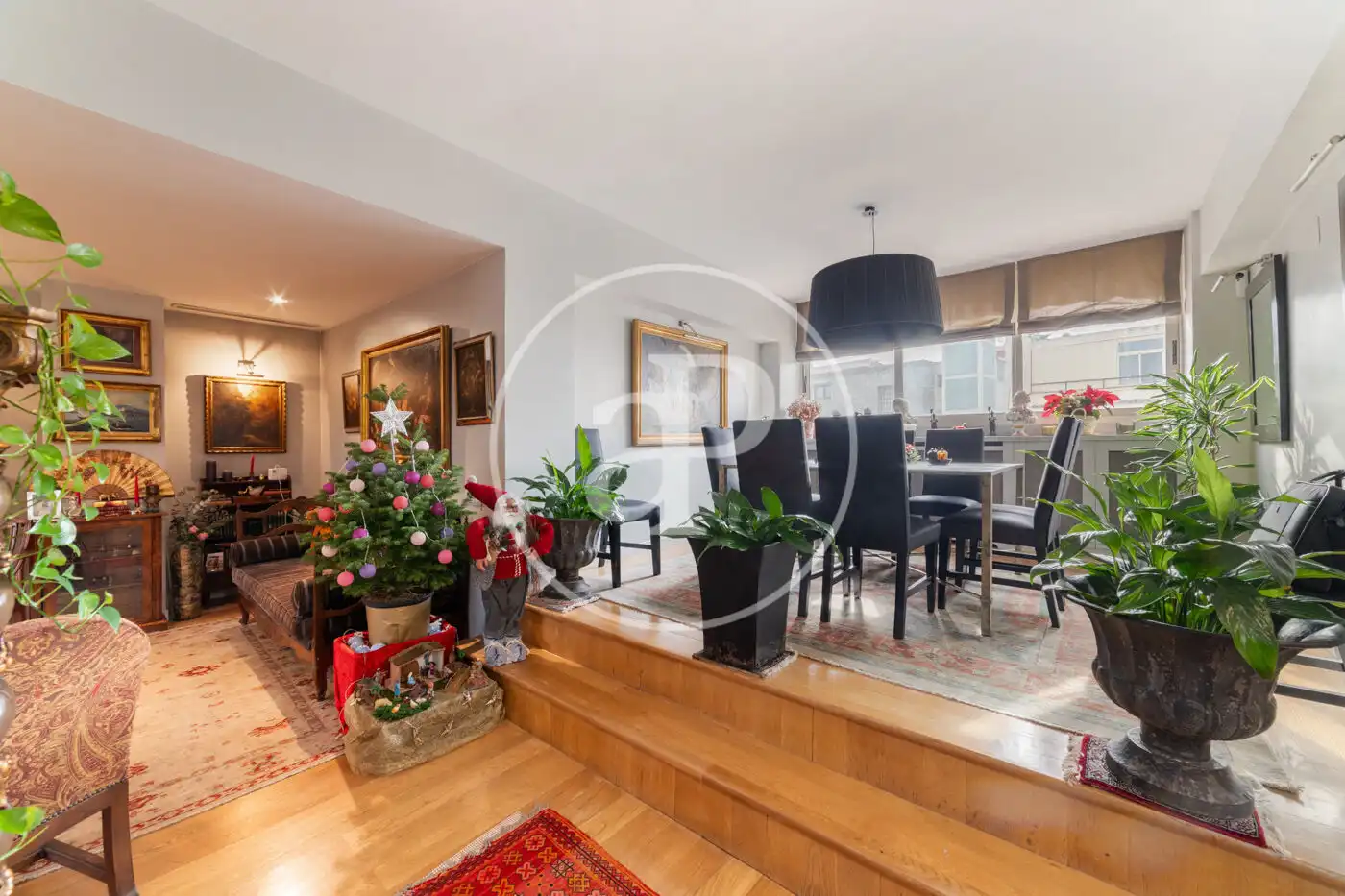 Comedor de Dúplex en venta en Madrid con Aire acondicionado, Calefacción y Jardín privado