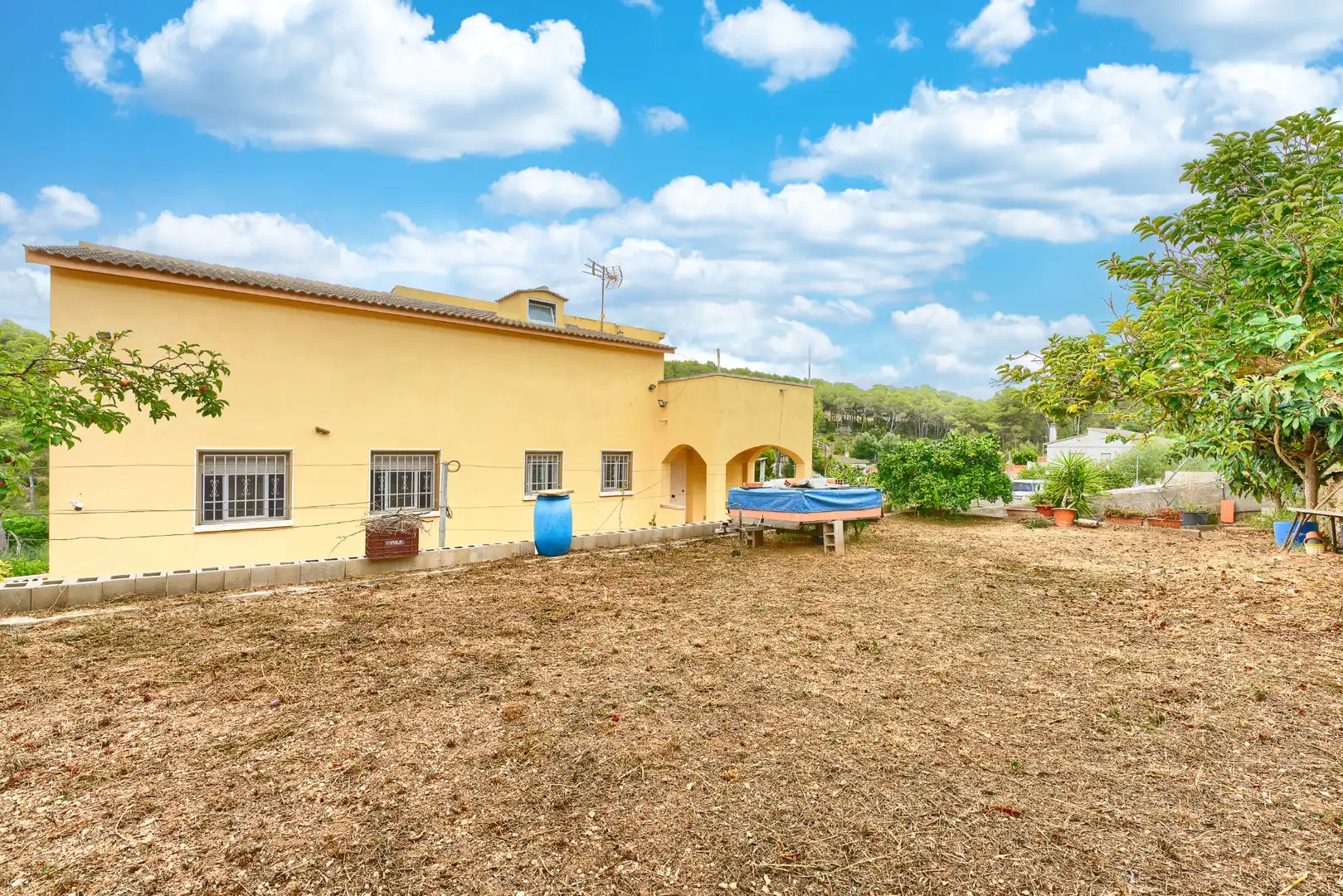 Vista exterior de Casa o xalet en venda en Castellet i la Gornal amb Jardí privat, Terrassa i Moblat