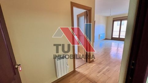 Foto 2 de Piso en venta en Calle la Marina, 9, El Carpio de Tajo, Toledo