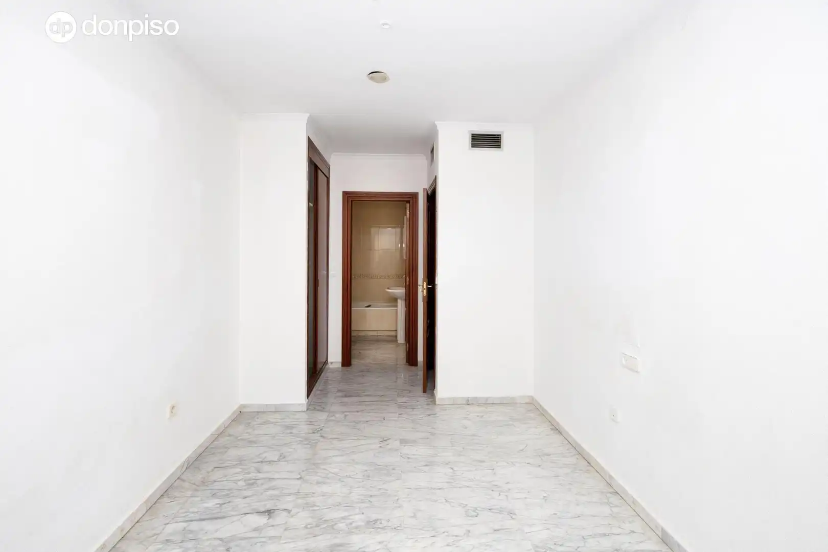 Wohnung zum Verkauf in Granada