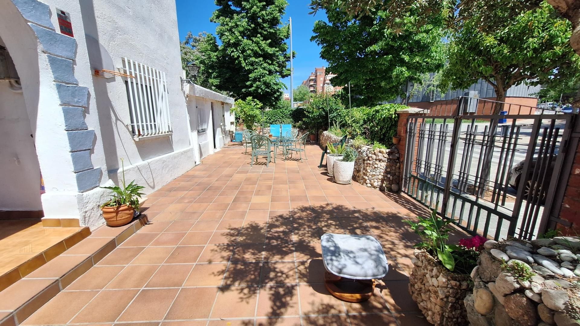 Garden of House or chalet for sale in Sabadell  with Air Conditioner, Heating and Terrace