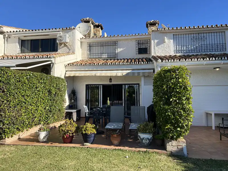 Adossat amb piscina en venda a Avenida de Bel-Air, imagen 12