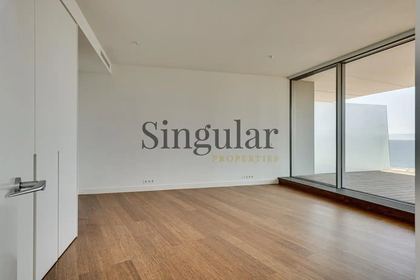 Sala de estar de Dúplex en venta en Barcelona con Calefacción, Parquet y Terraza