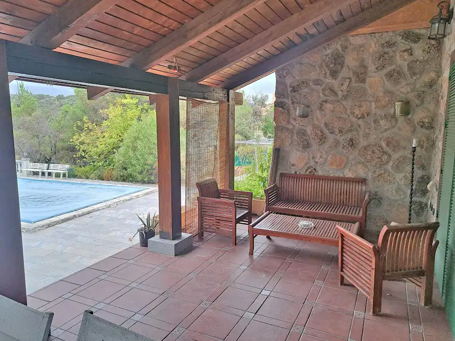 Terrasse von Haus oder Chalet zum Verkauf in Navalagamella mit Heizung, Privatgarten und Parkett