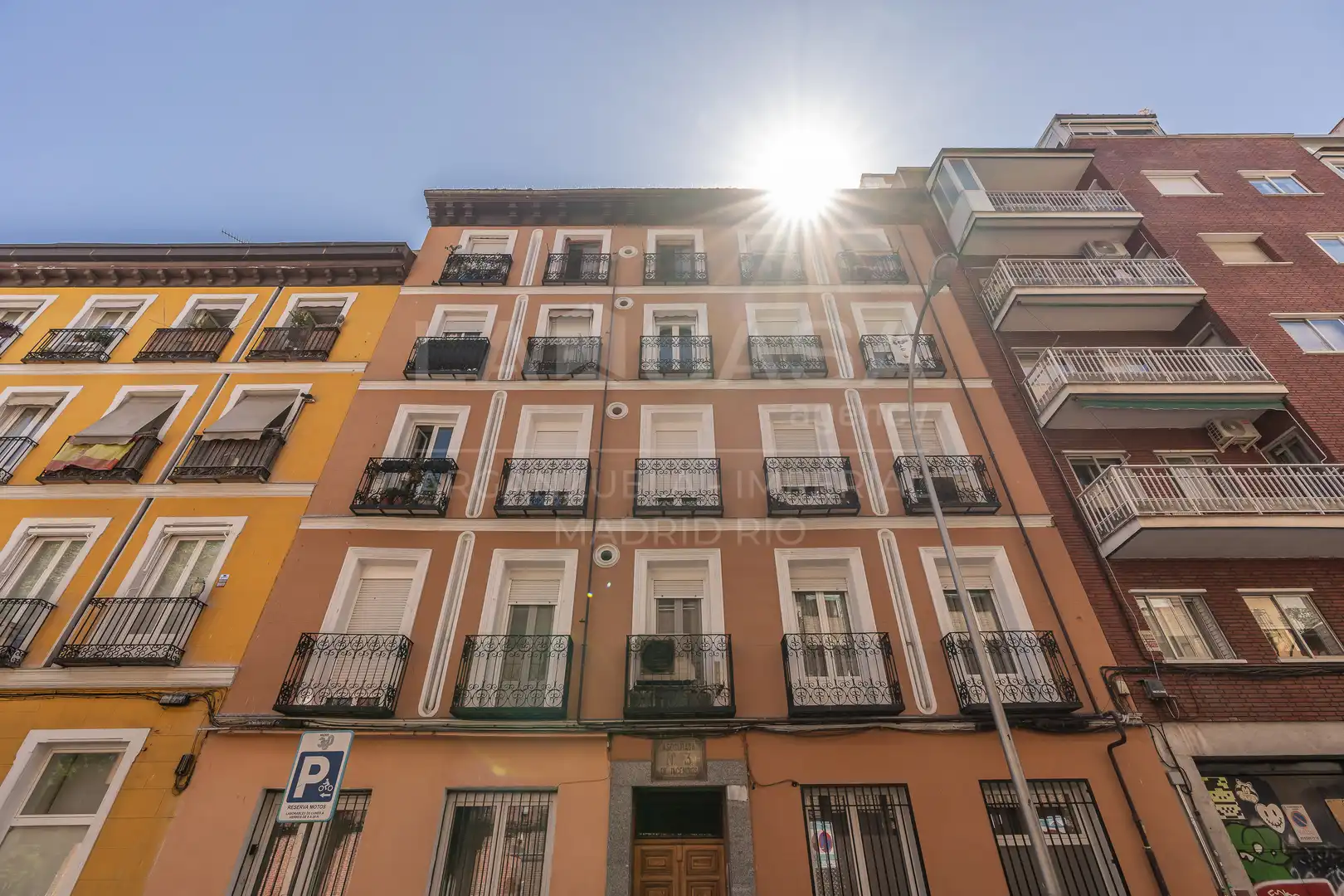 Flat for sale in Imperial