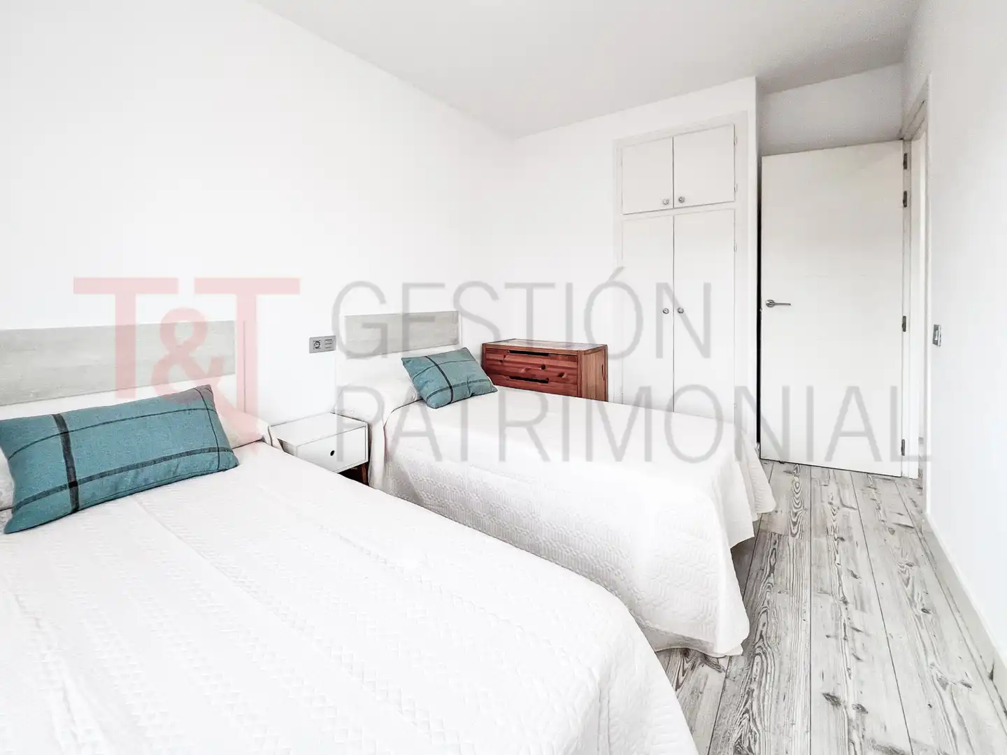 Bedroom of Flat for sale in Castell d'Aro, Platja d'Aro i s'Agaró  with Air Conditioner, Heating and Terrace