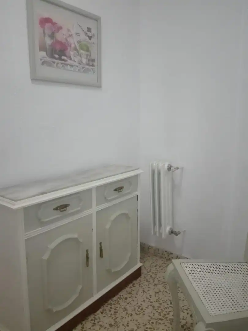 Bedroom of Flat for rent in Granada  with Heating, Furnished and Balcony
