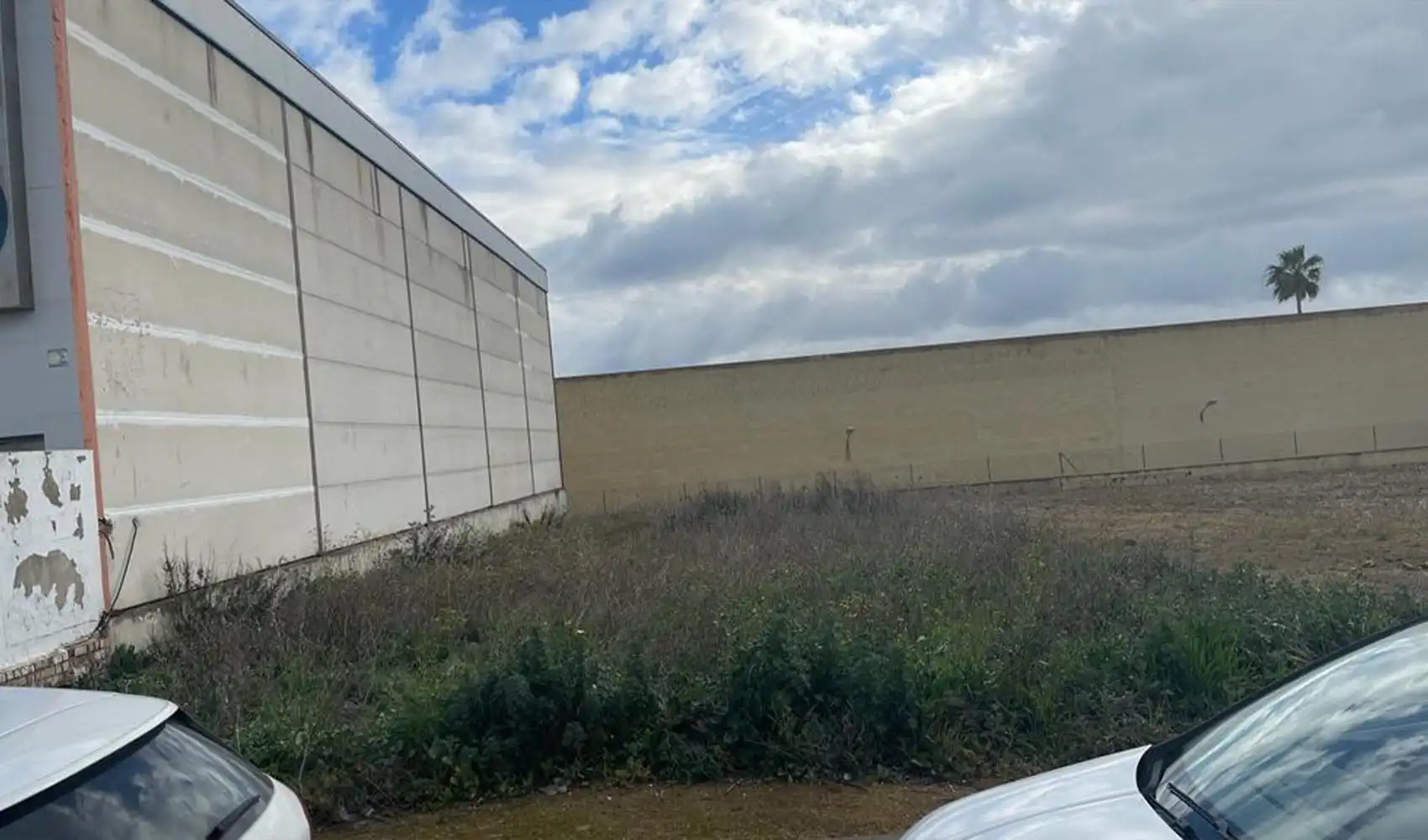 Terreny industrial en venda en Salteras