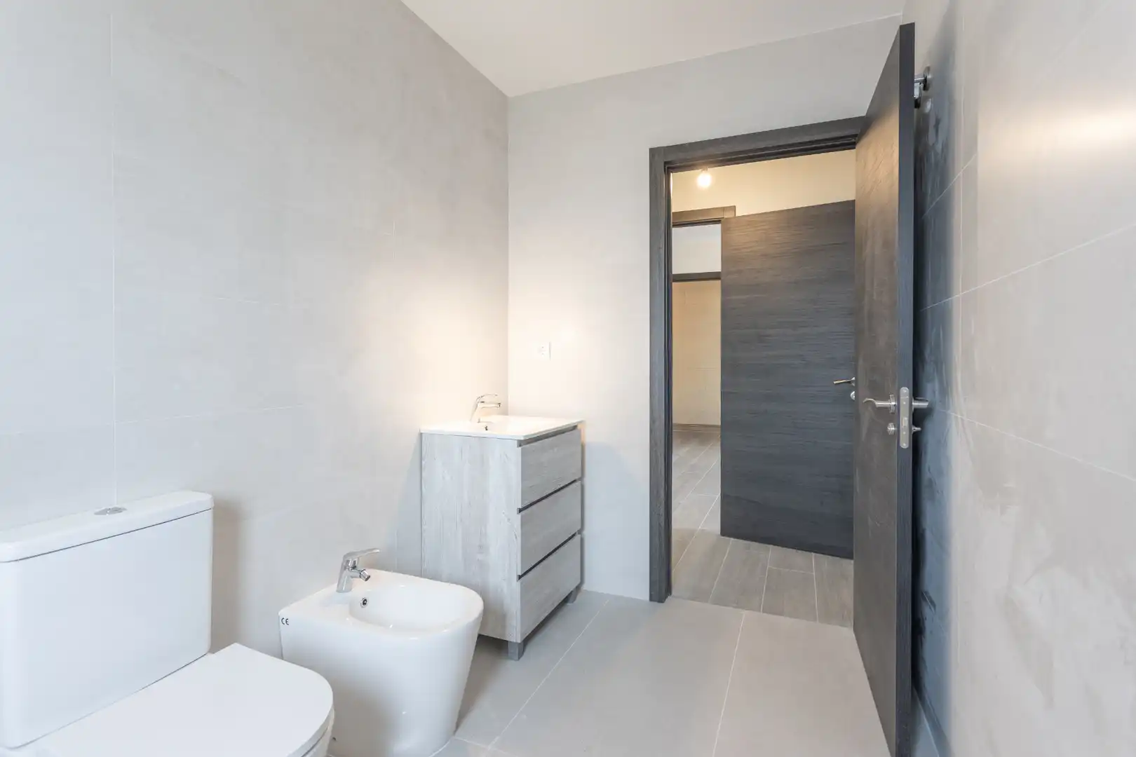 Bathroom of Houses for sale in Brunete, Madrid