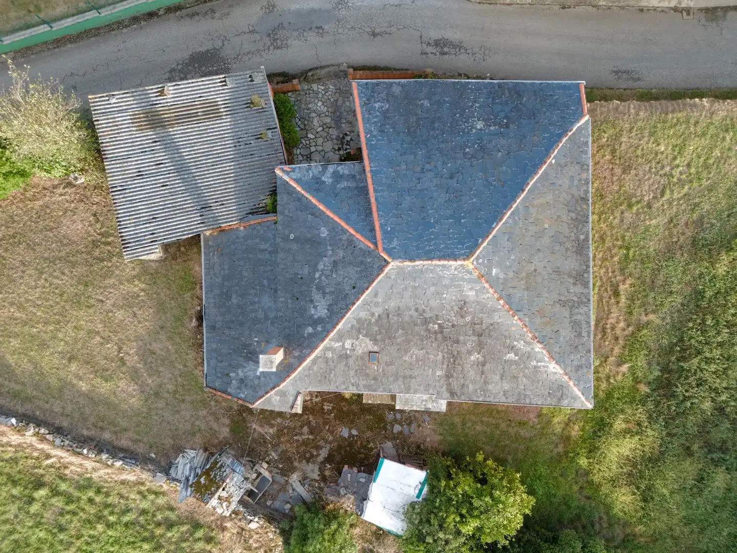 Houses for sale in Trabada  with Storage room