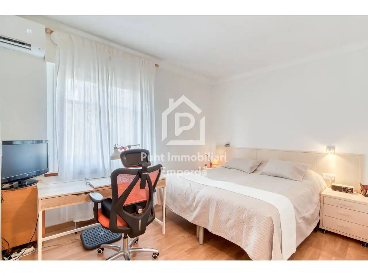 Flat for sale in Calle Monturiol, Centre
