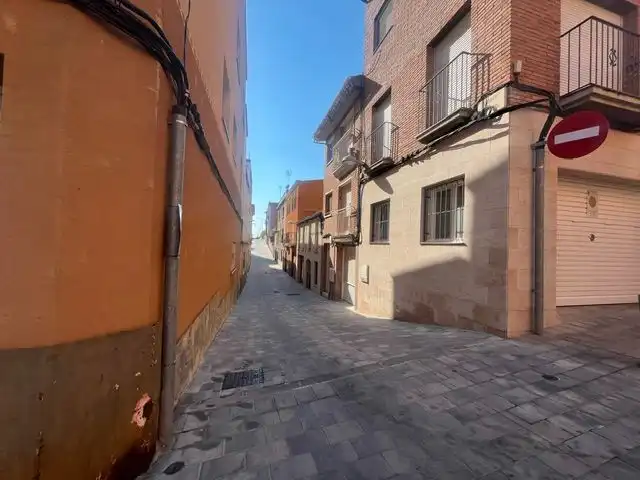 Casa aparellada amb jardí en venda a Carrer Major 67, imagen 14