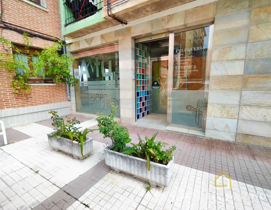 Vista exterior de Local de alquiler en Muskiz con Aire acondicionado