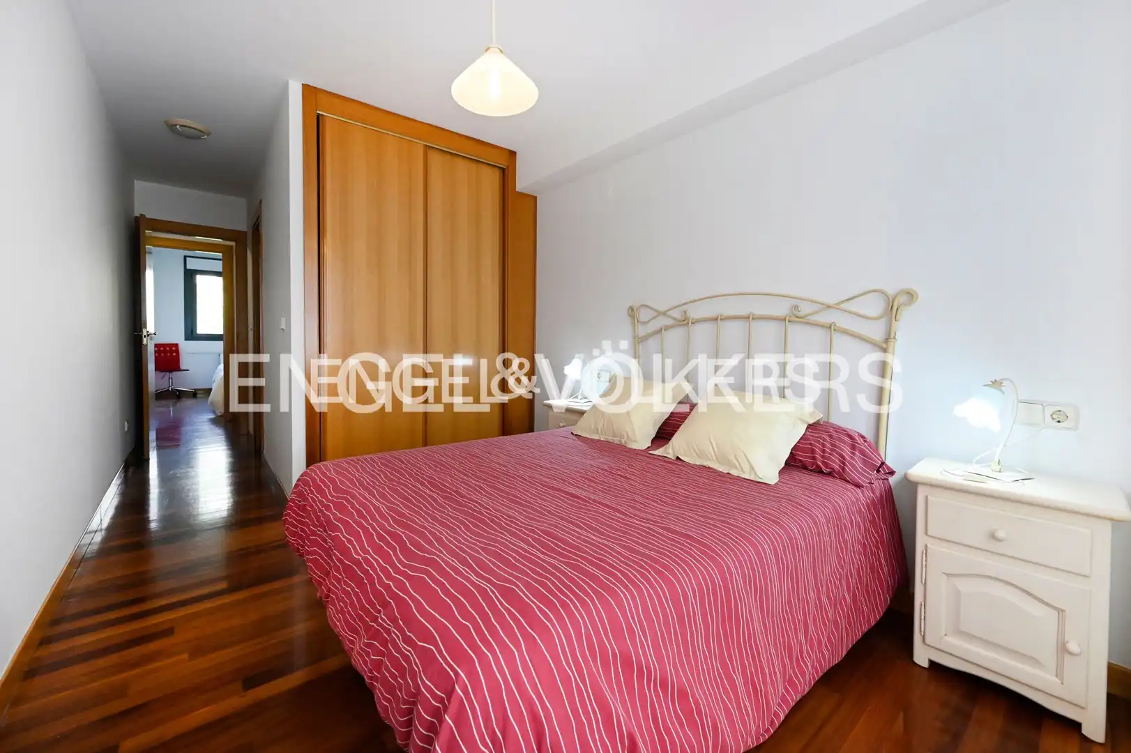 Habitación de Piso de alquiler en Santander con Calefacción, Trastero y Piscina