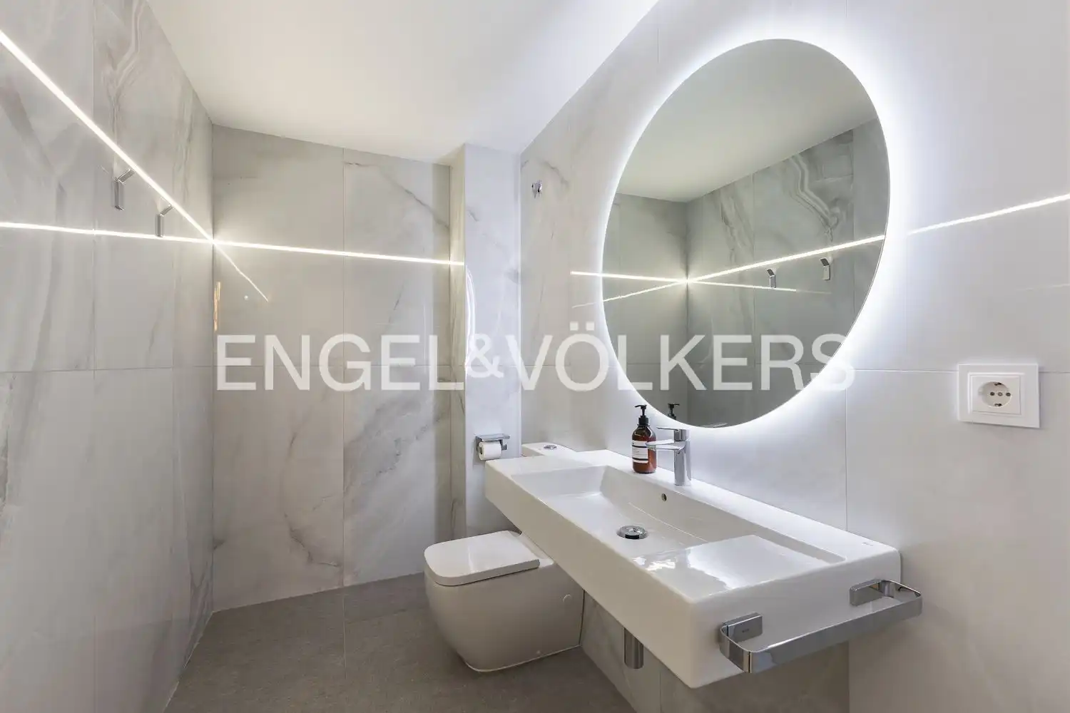 Bathroom of Houses for sale in Real  with Air Conditioner, Heating and Terrace