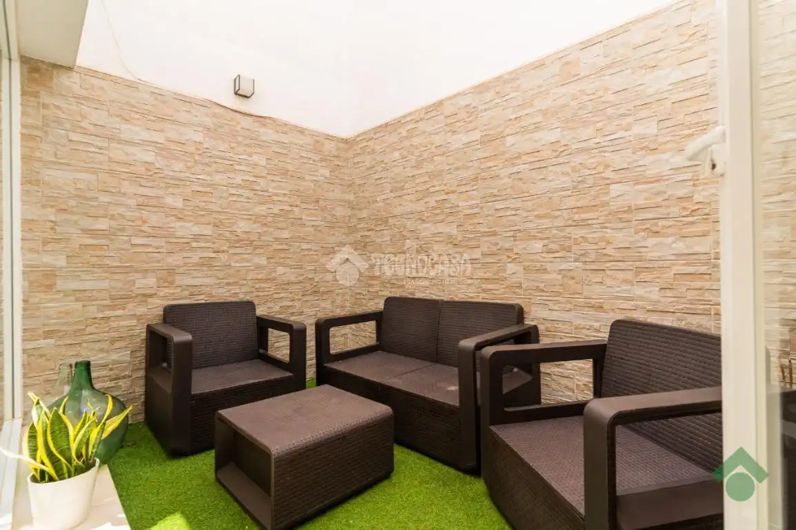 Wohnung zum Verkauf in Jerez de la Frontera mit Klimaanlage und Terrasse