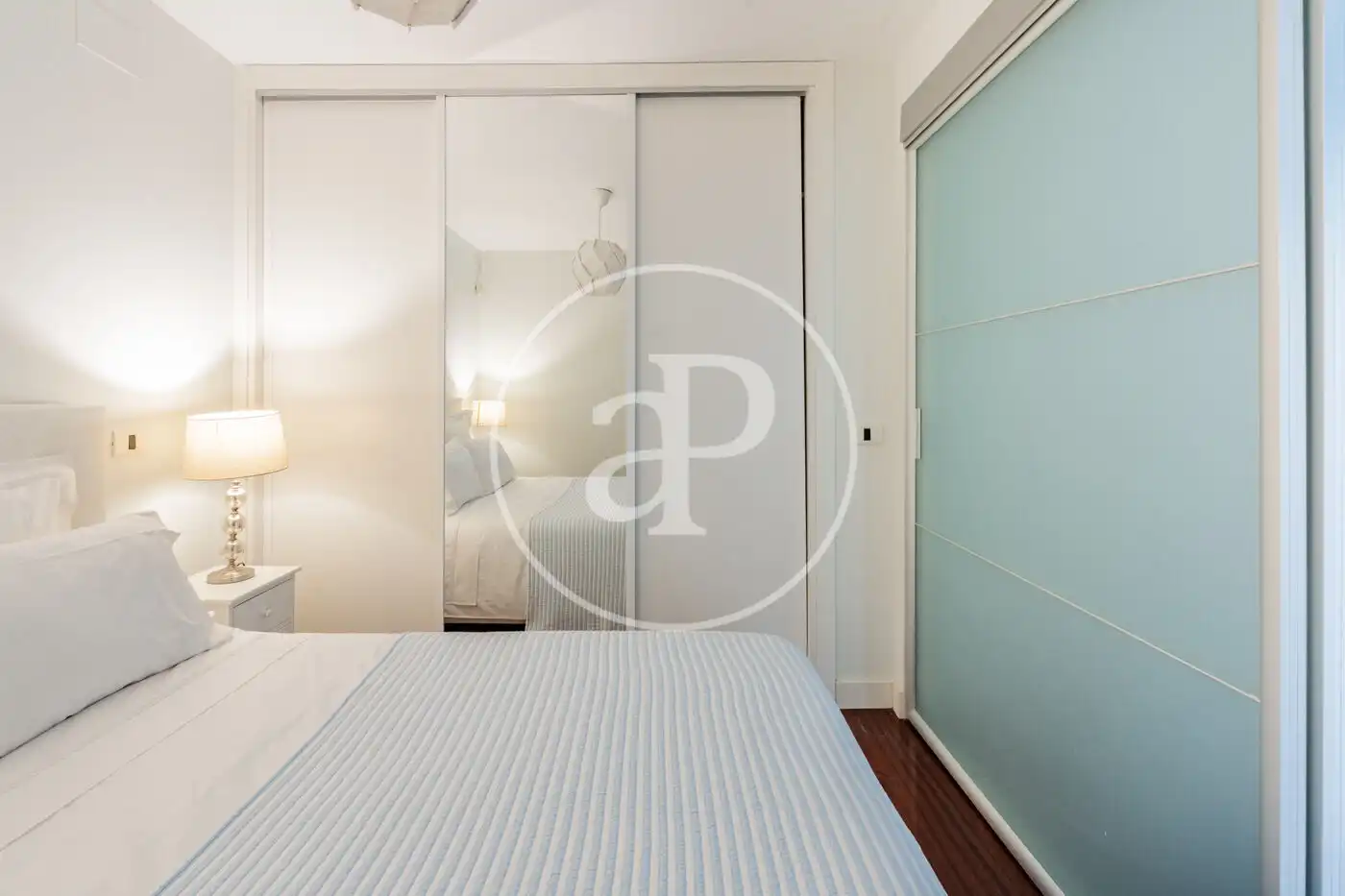 Schlafzimmer von Wohnung zum Verkauf in Madrid mit Klimaanlage, Heizung und Möbliert