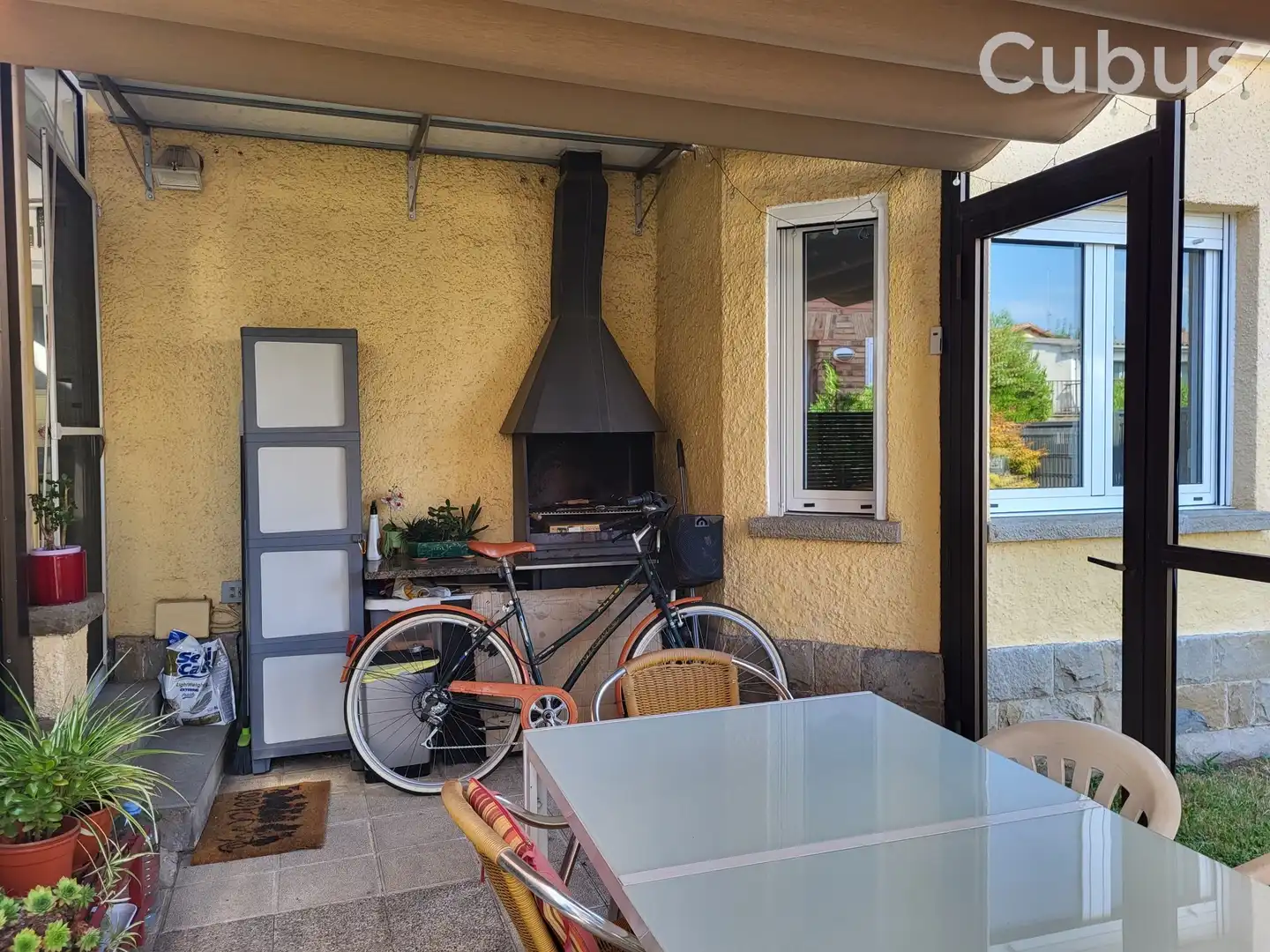 Terrace of Detached homes for sale in Olot  with Air Conditioner, Heating and Terrace