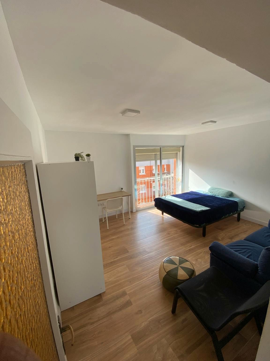 Habitación de Piso para compartir en  Madrid Capital con Calefacción, Amueblado y Lavadora