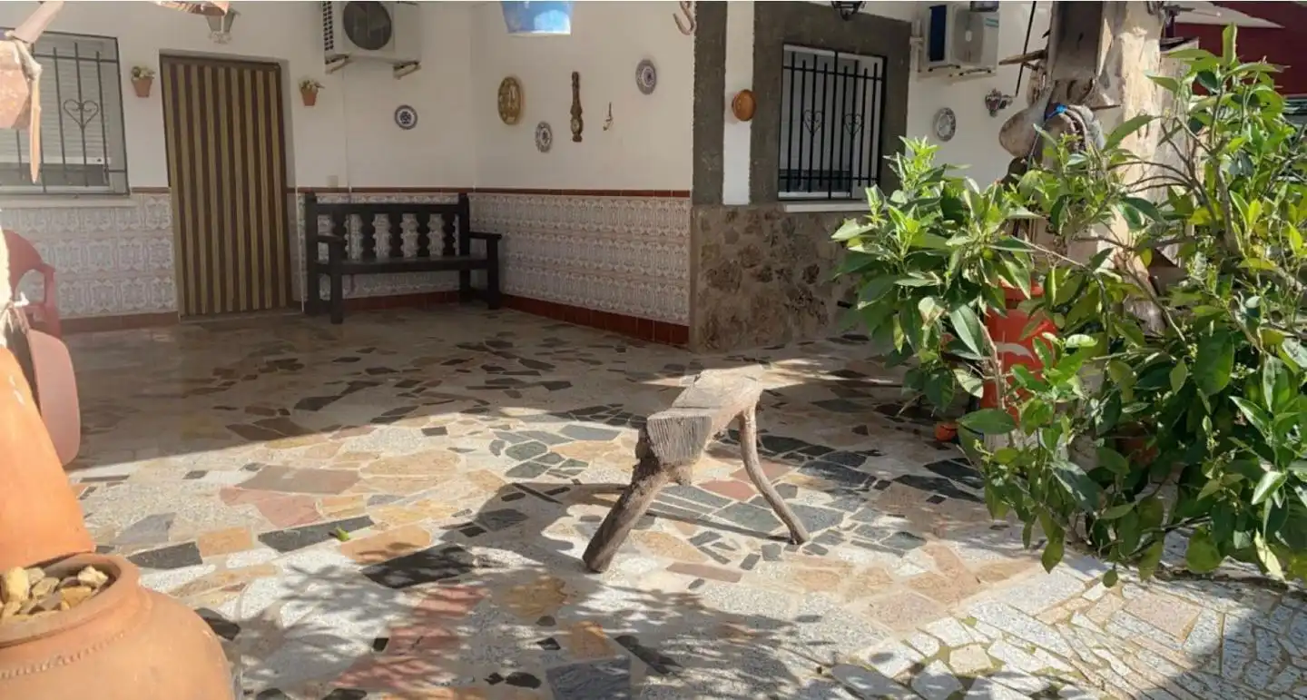 Vista exterior de Casa o chalet en venta en Plasencia con Aire acondicionado, Jardín privado y Terraza