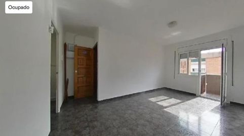 Foto 2 de Apartamento en venta en Carrer Archidona D', Can Puiggener, Sabadell