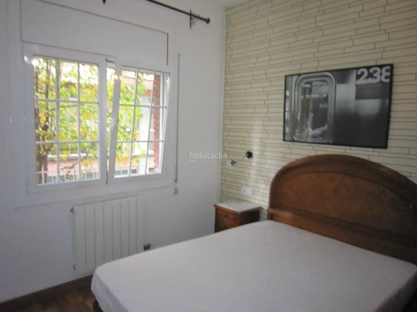 Bedroom of Flat for rent in L'Hospitalet de Llobregat  with Heating and Furnished