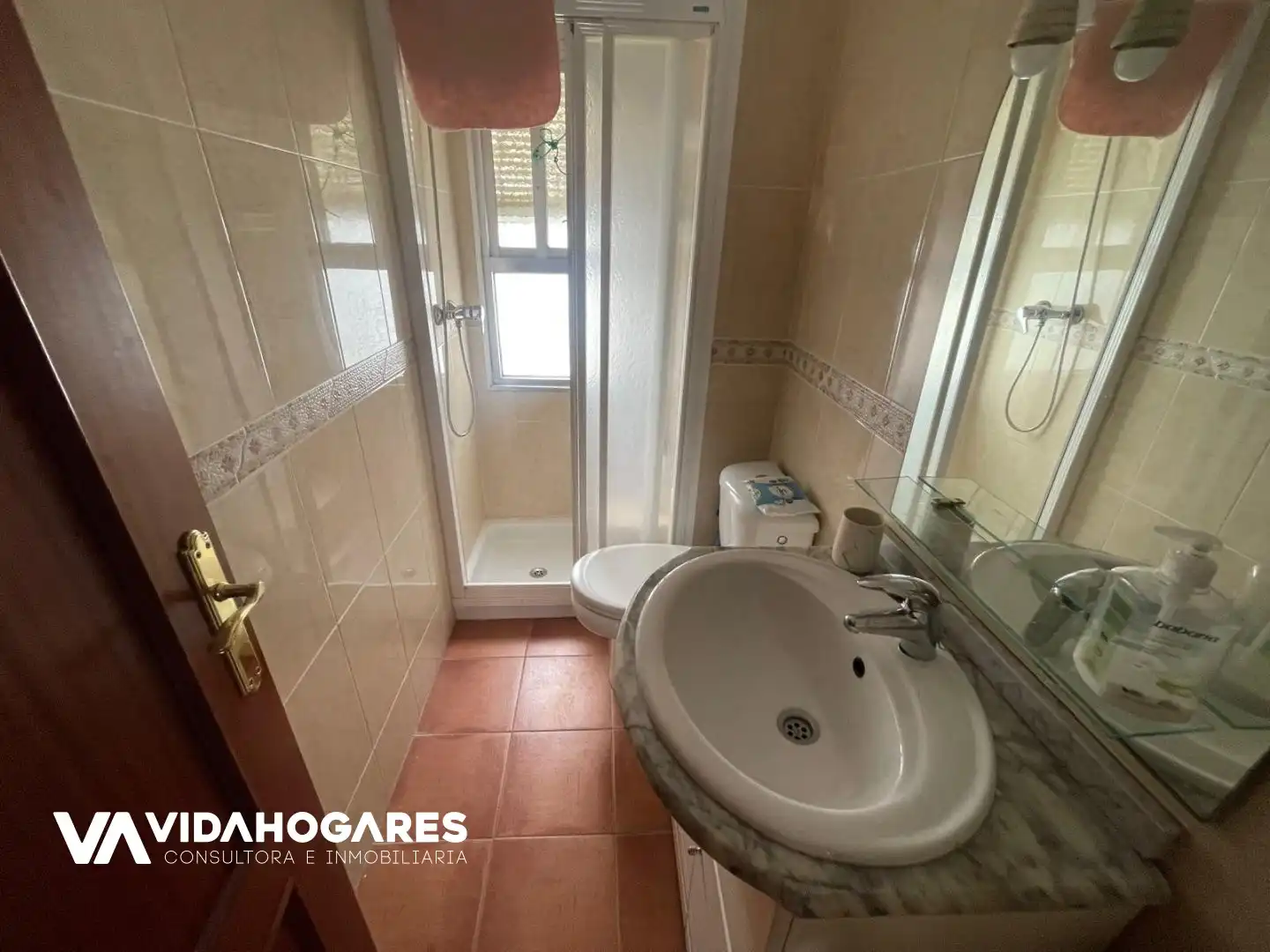 Bathroom of Flat for sale in Rota  with Terrace and Furnished