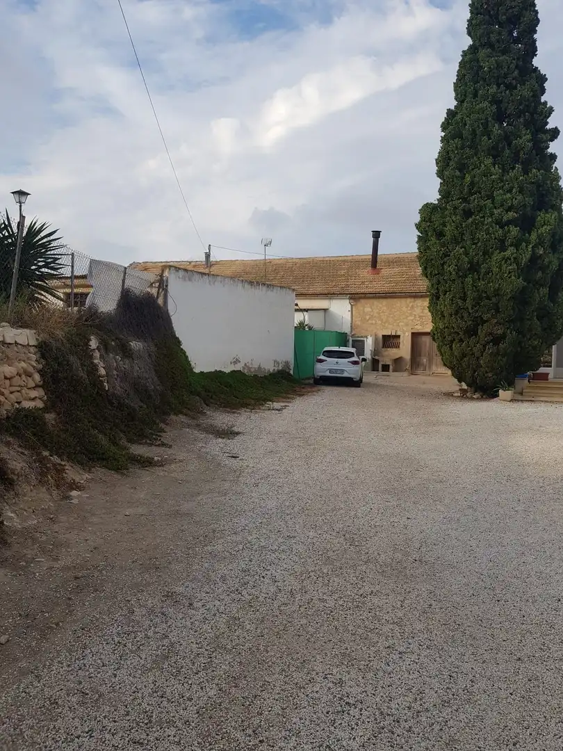 Casa o xalet en venda en Monóvar  / Monòver amb Jardí privat
