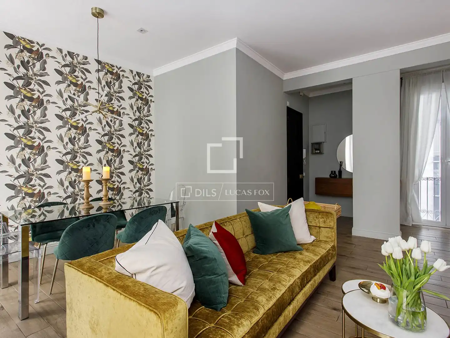 Living room of Flat for sale in Barcelona  with Air Conditioner, Heating and Furnished