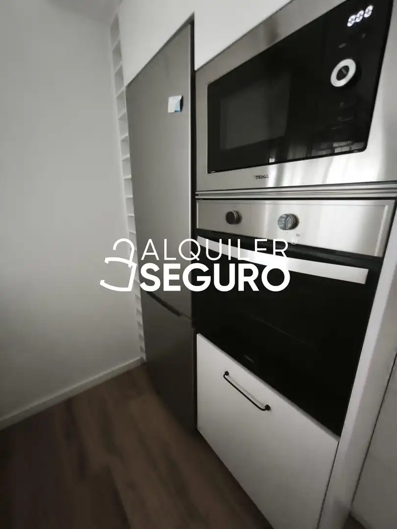 Kitchen of Flat for rent in Zaragoza  with Air Conditioner, Heating and Terrace
