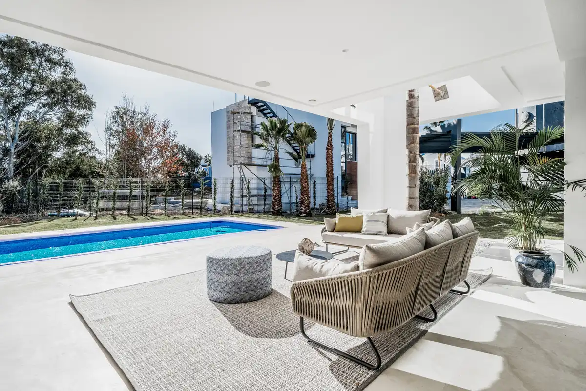 Chalet con piscina en venta en Calle Cordillera Penibetica, imagen 4