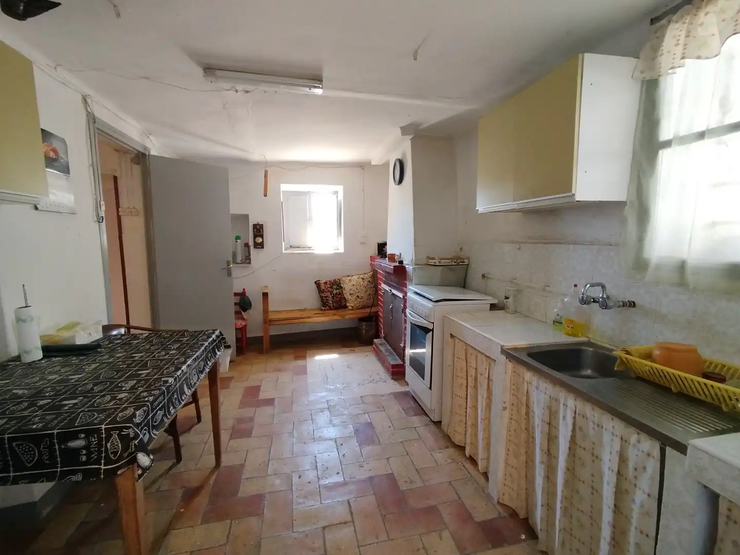 Kitchen of Country homes for sale in Peralta de Calasanz  with Heating, Terrace and Storage room