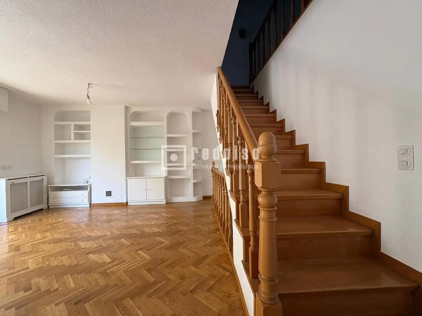 Houses for sale in Tres Cantos  with Air Conditioner, Heating and Parquet flooring