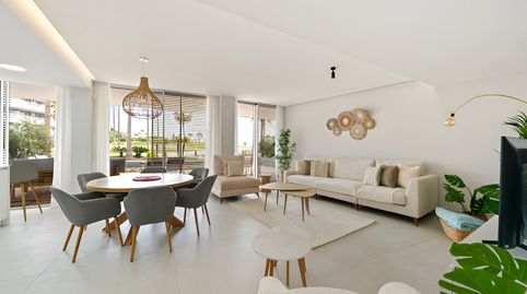 Apartamento en Planta Baja en Estepona, imatge 3
