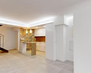 Dúplex en venda en Girona Capital amb Aire condicionat, Calefacció i Terrassa