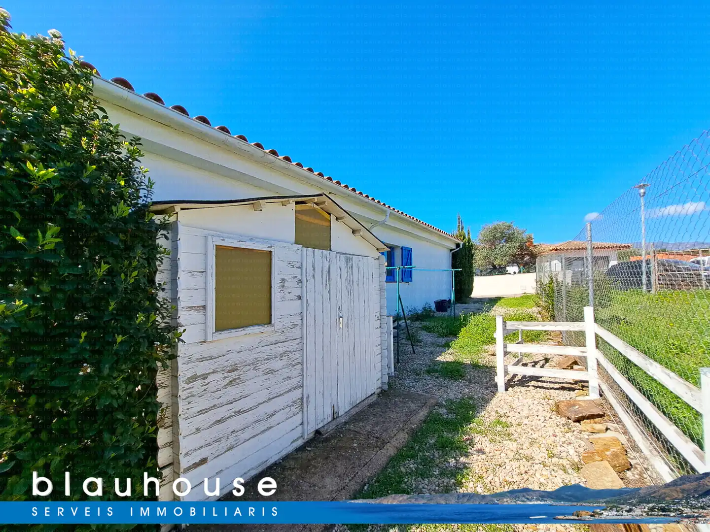 Vista exterior de Casa o xalet en venda en Llançà amb Jardí privat i Terrassa
