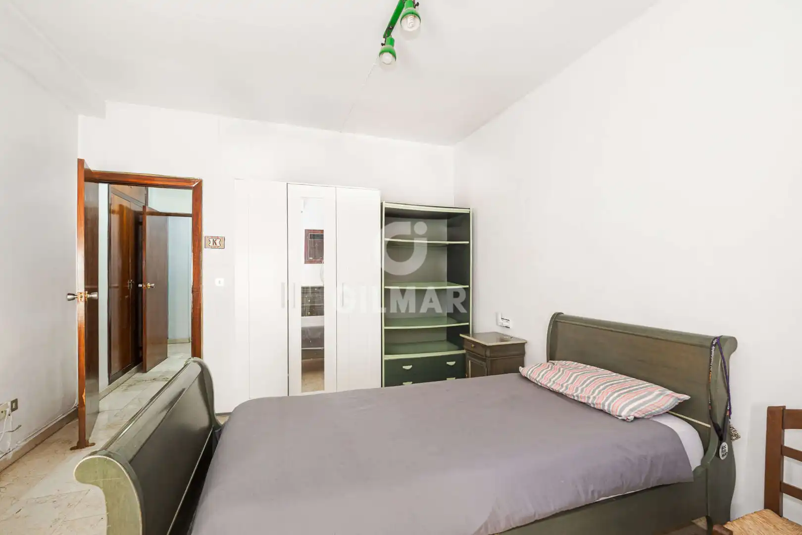 Schlafzimmer von Wohnung zum Verkauf in Sevilla mit Heizung, Privatgarten und Abstellraum