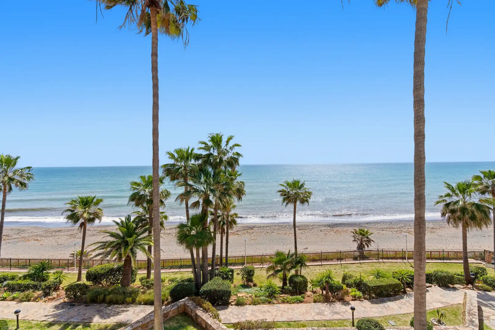 Garden of Attic for sale in Estepona  with Air Conditioner, Terrace and Swimming Pool