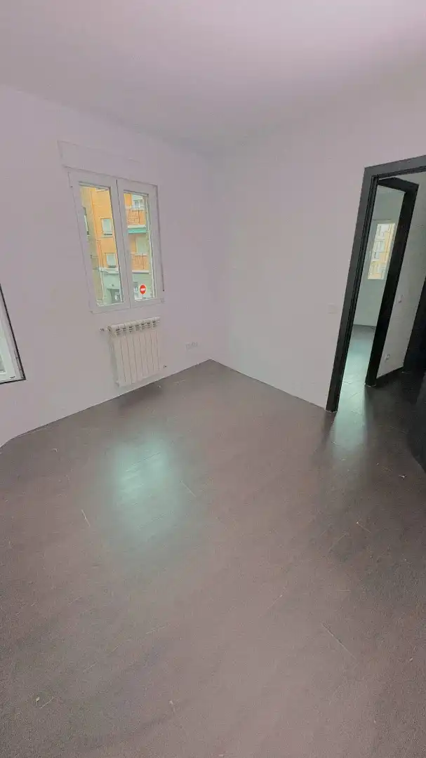 Dormitori de Casa adosada en venda en Madrid amb Calefacció, Parquet i Forn