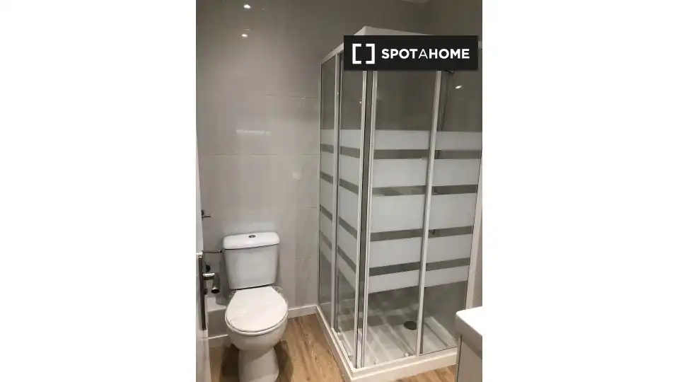 Habitación en Palomeras Bajas