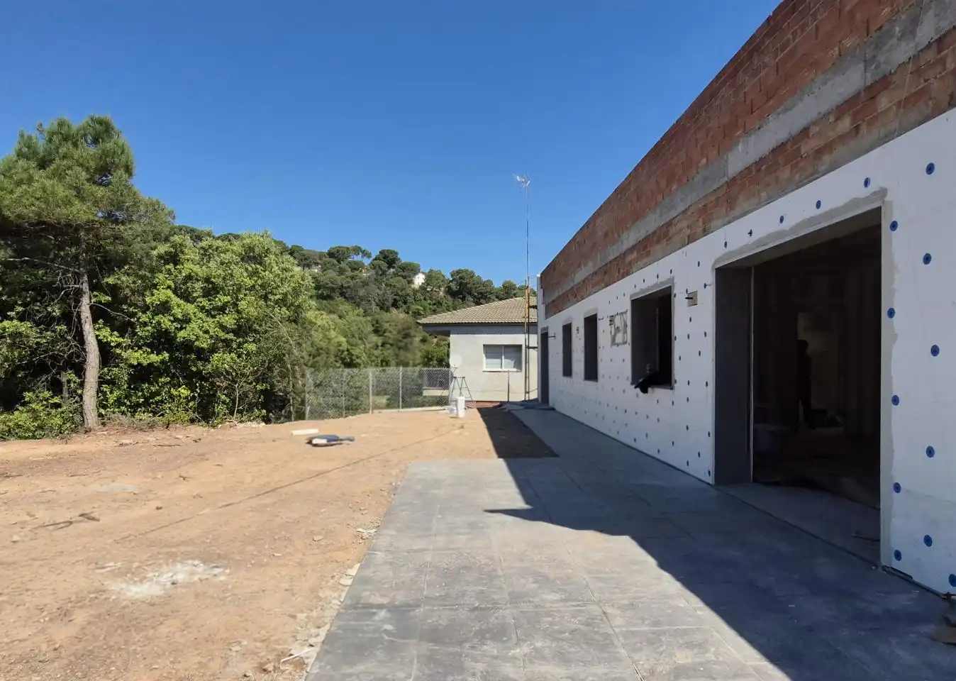 Vista exterior de Casa adosada en venda en Vacarisses amb Aire condicionat, Calefacció i Jardí privat