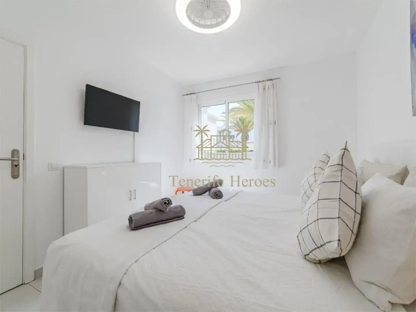 Dormitori de Apartament en venda en Adeje
