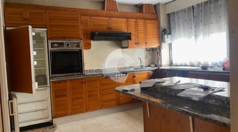 Foto 4 de Piso en venta en As Lagoas, Ourense Capital