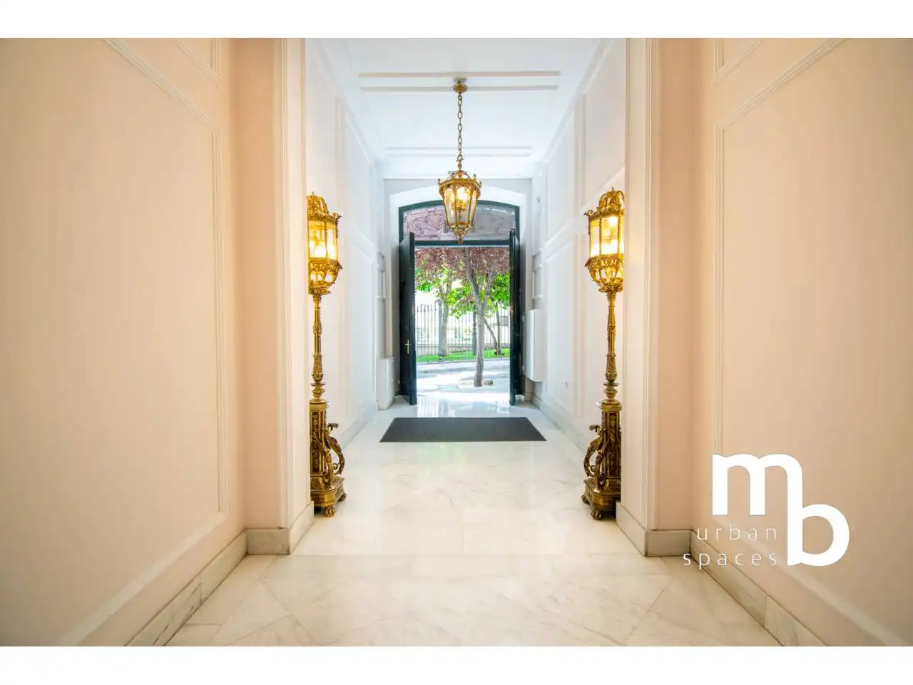 Piso en venta en Madrid con Aire acondicionado, Calefacción y Trastero